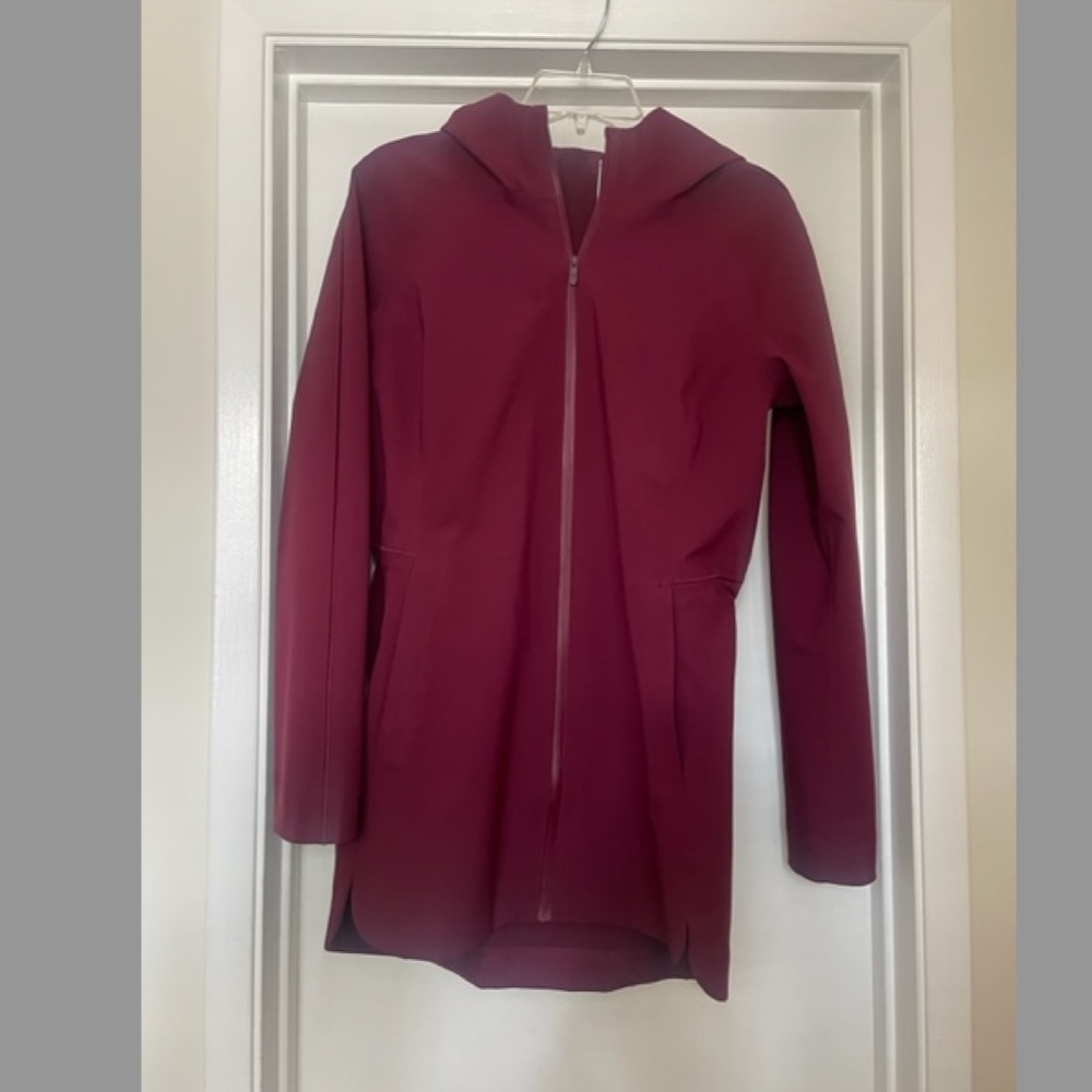 Lululemon Glyde Along Softshell Hooded Jacket Deep Ruby LIKE NEW - Picture 7 of 13